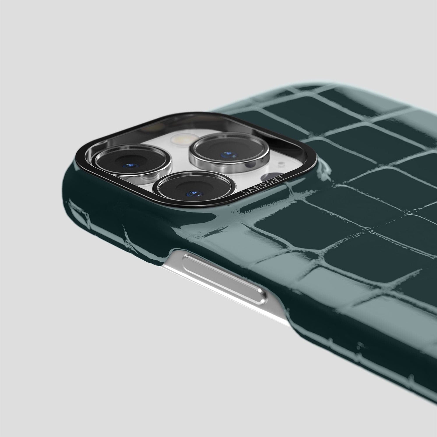 Duck Blue iPhone 15 Pro Shiny Alligator with Black Metal -6 | Duck-Blue-Black