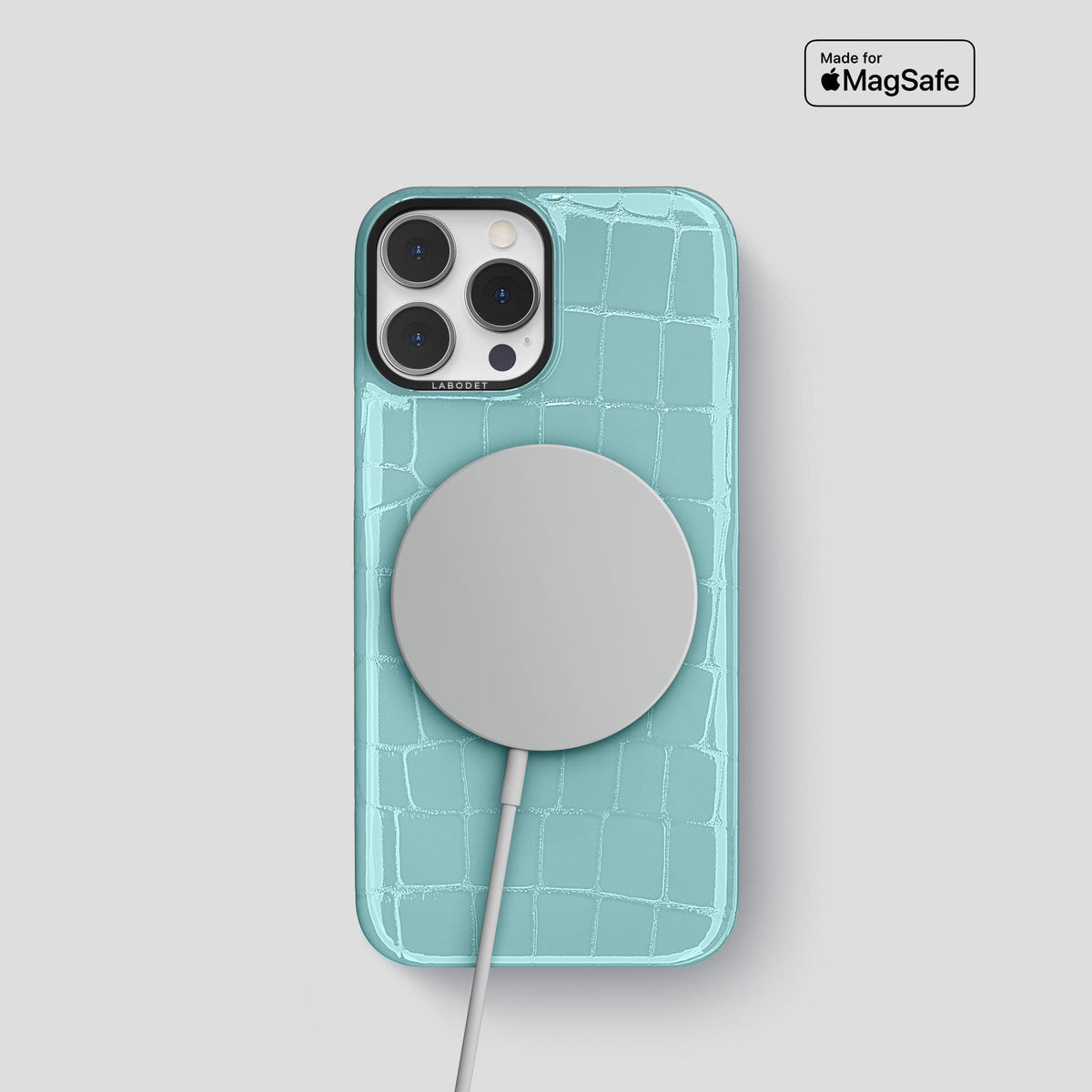 Light Blue iPhone 15 Pro Shiny Alligator with Black Metal -5 | Light-Blue-Black