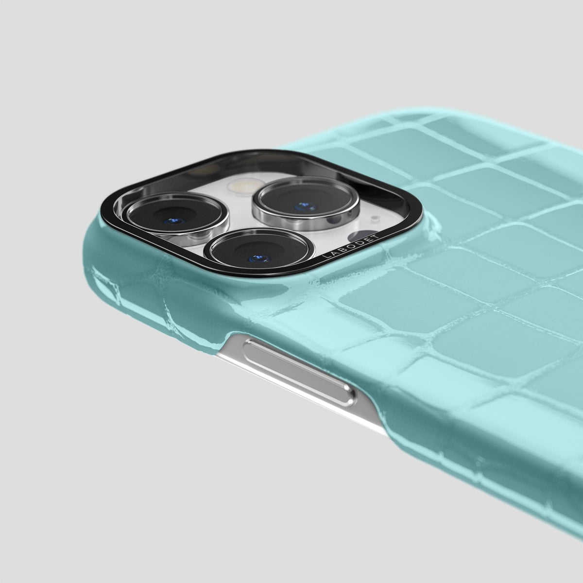 Light Blue iPhone 15 Pro Shiny Alligator with Black Metal -6 | Light-Blue-Black