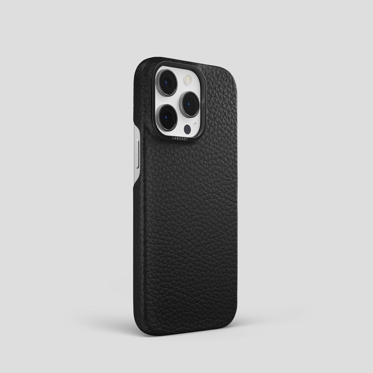 Black iPhone 15 Pro Classic Case Calf with Black Metal -2 | Black-Black