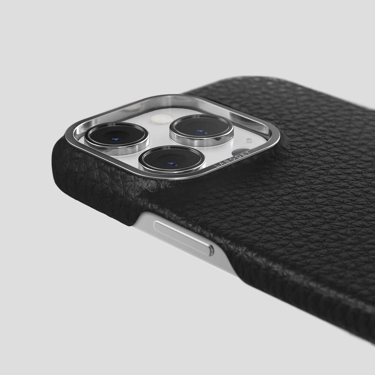Black iPhone 15 Pro Classic Case Calf with Steel Metal -6 | Black-Steel