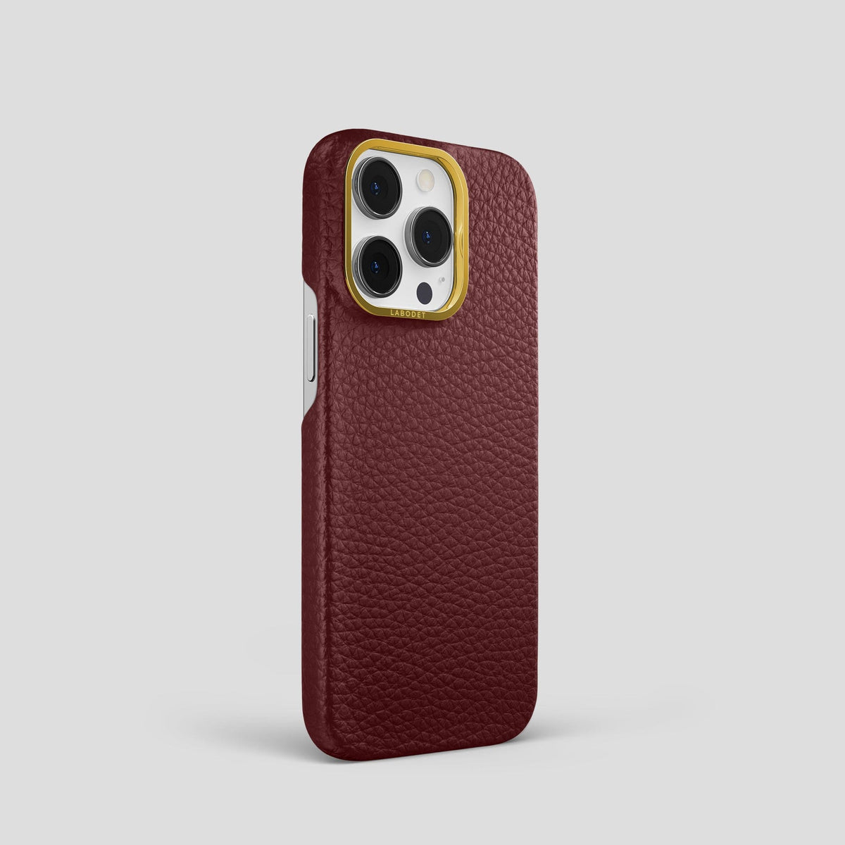Bordeaux iPhone 15 Pro Classic Case Calf with Gold Metal -2 | Bordeaux-Gold