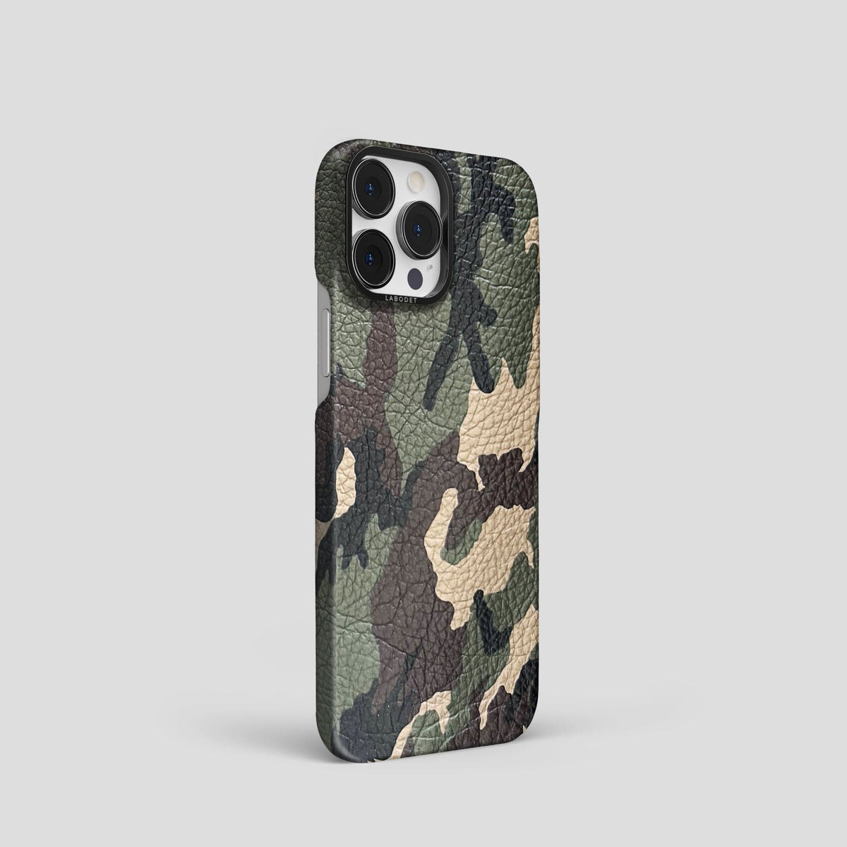 Camouflage iPhone 15 Pro Classic Case Calf with Black Metal -2 | Camouflage-Black
