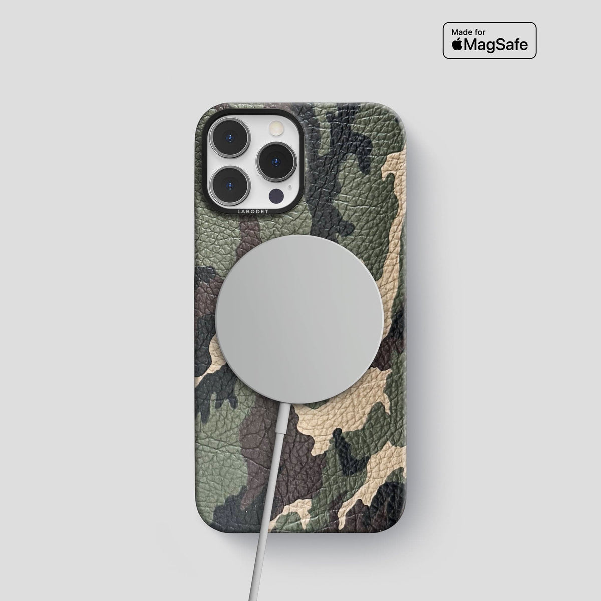 Camouflage iPhone 15 Pro Classic Case Calf with Black Metal -5 | Camouflage-Black