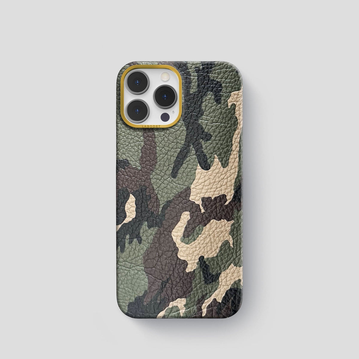 Camouflage iPhone 15 Pro Classic Case Calf with Gold Metal -1 | Camouflage-Gold