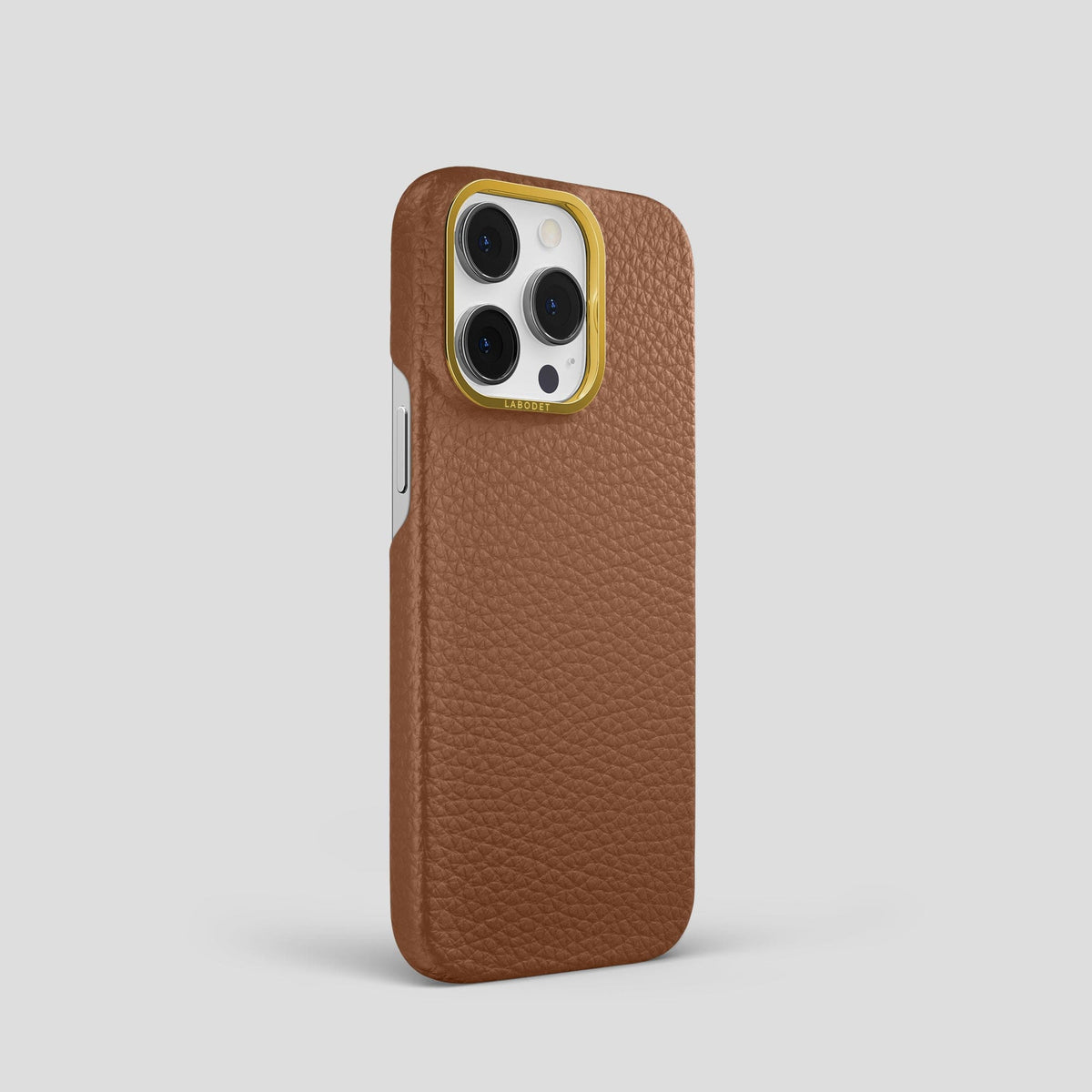 Caramel iPhone 15 Pro Classic Case Calf with Gold Metal -2 | Caramel-Gold