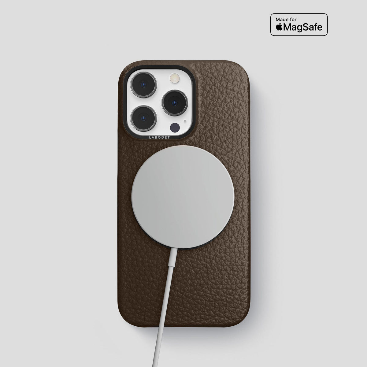 Dark Brown iPhone 15 Pro Classic Case Calf with Black Metal -5 | Dark-Brown-Black
