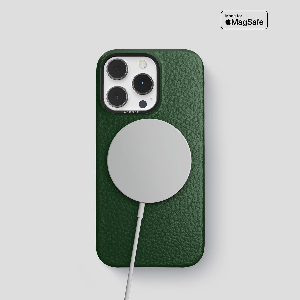 Dark Green iPhone 15 Pro Classic Case Calf with Black Metal -5 | Dark-Green-Black