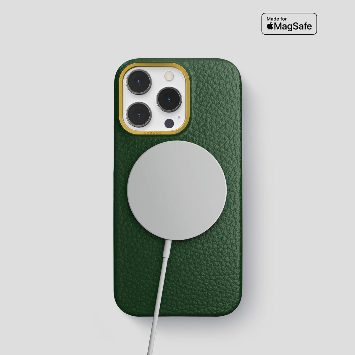 Dark Green iPhone 15 Pro Classic Case Calf with Gold Metal -5 | Dark-Green-Gold
