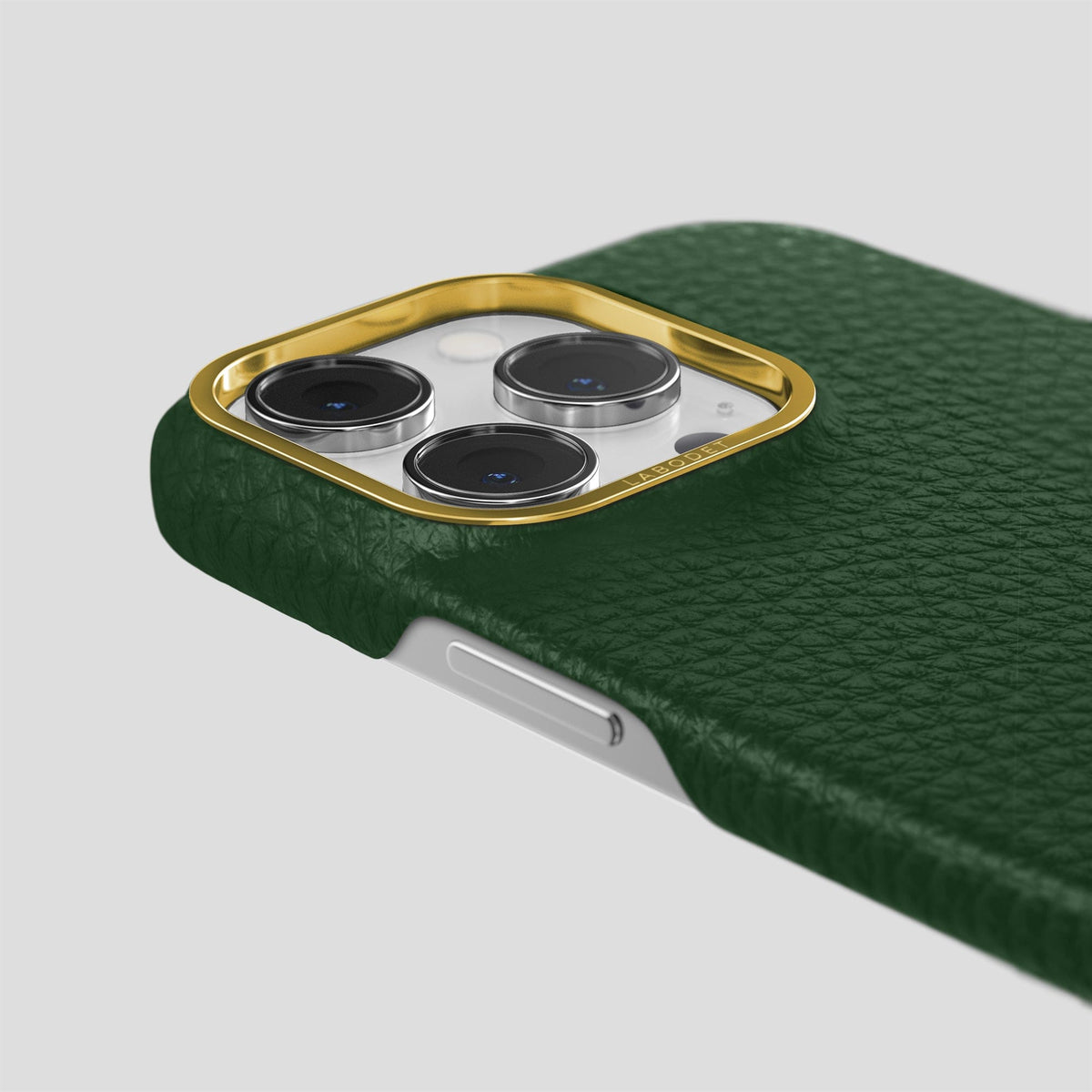 Dark Green iPhone 15 Pro Classic Case Calf with Gold Metal -6 | Dark-Green-Gold