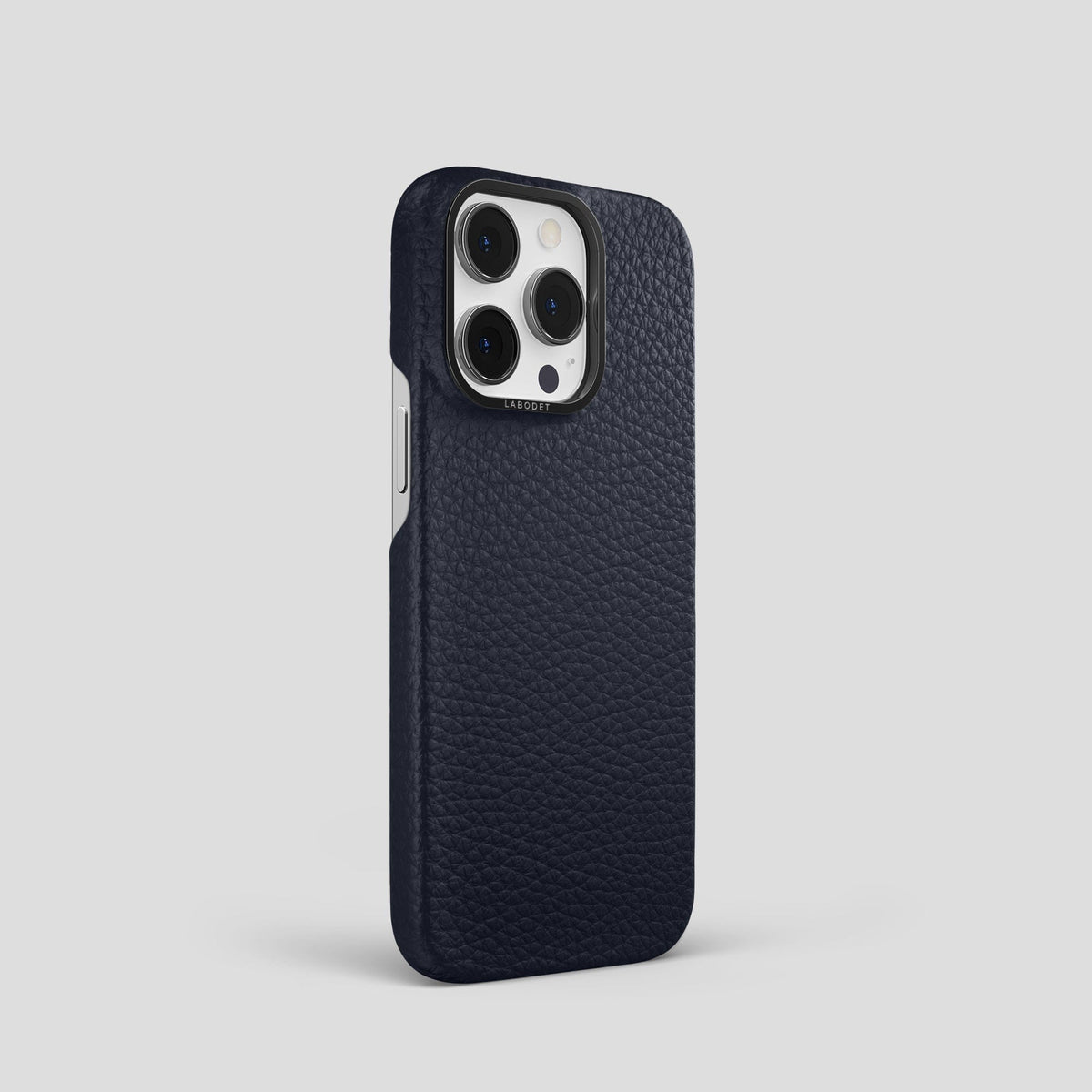 Marine iPhone 15 Pro Classic Case Calf with Black Metal -2 | Marine-Black