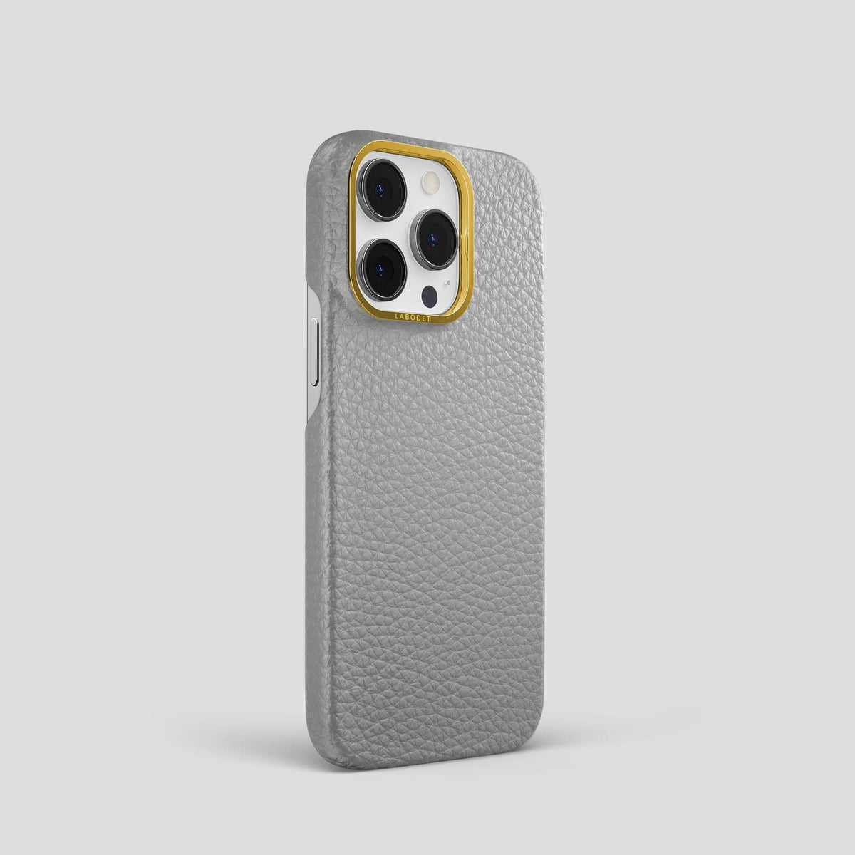 Nuage iPhone 15 Pro Classic Case Calf with Gold Metal -2 | Nuage-Gold