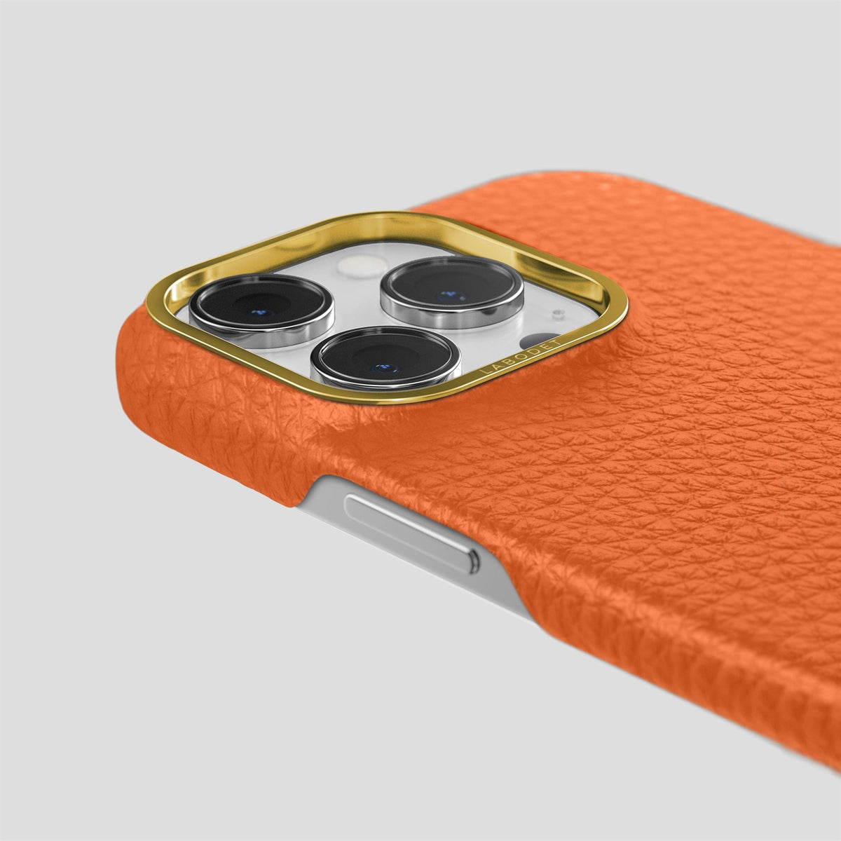 Orange iPhone 15 Pro Classic Case Calf with Gold Metal -6 | Orange-Gold