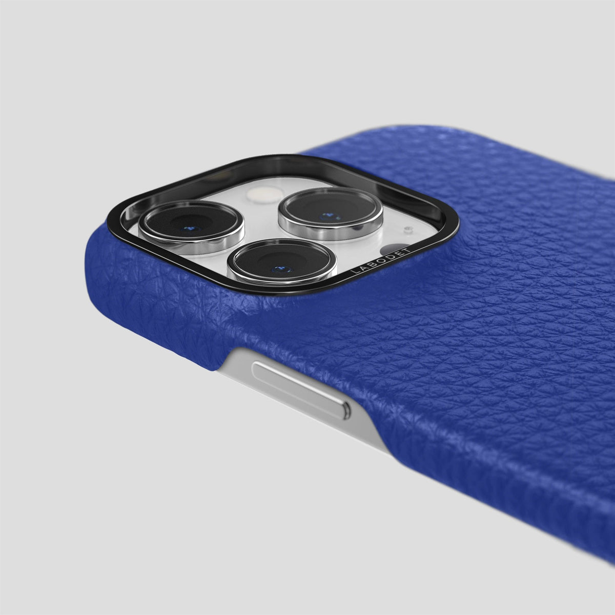 Royal Blue iPhone 15 Pro Classic Case Calf with Black Metal -6 | Royal-Blue-Black
