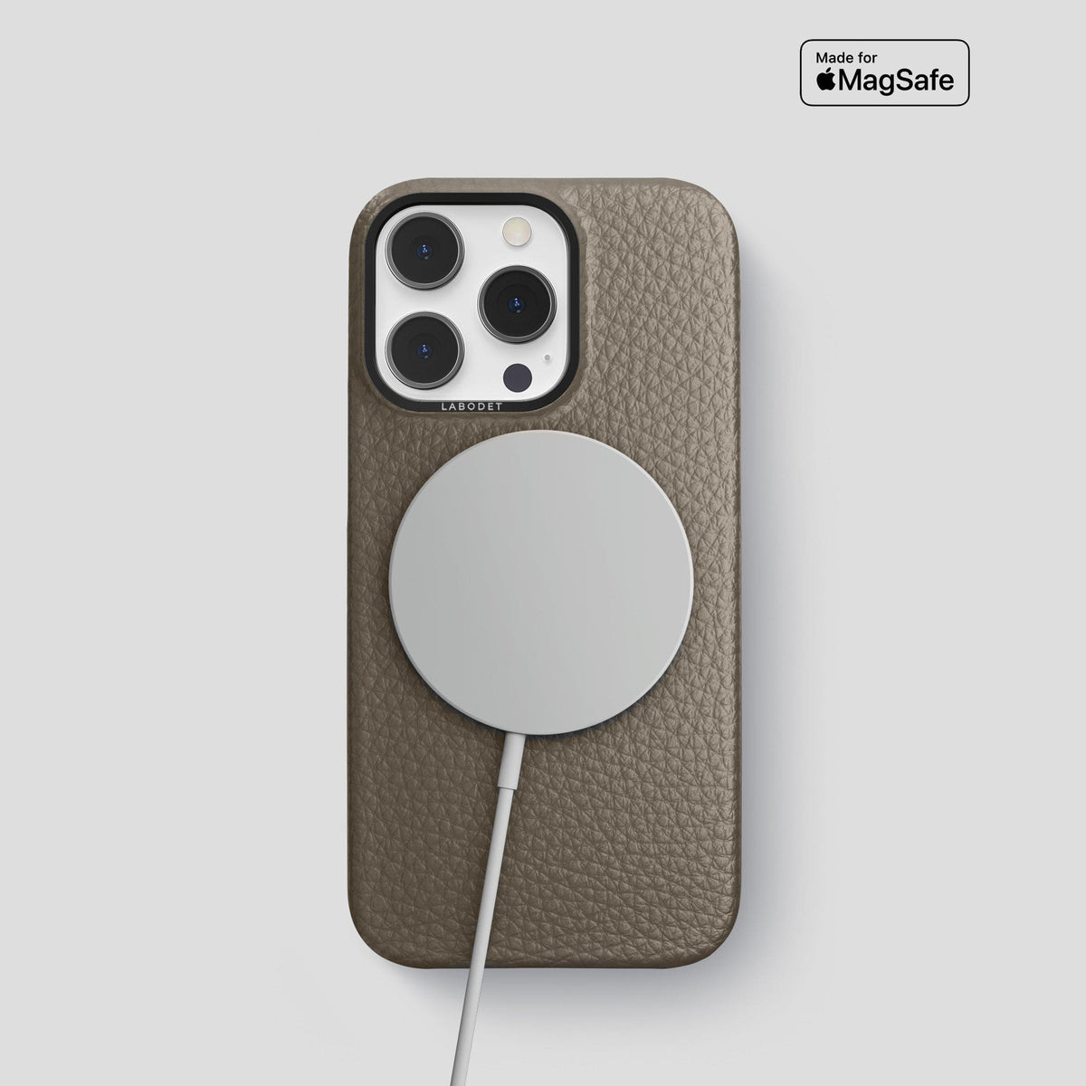 Taupe iPhone 15 Pro Classic Case Calf with Black Metal -5 | Taupe-Black