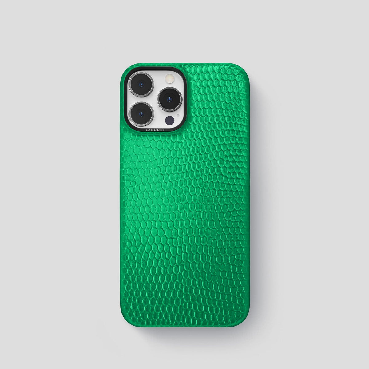 Apple-Green iPhone 15 Pro Classic Case with Black Metal -1 | Apple-Green-Black
