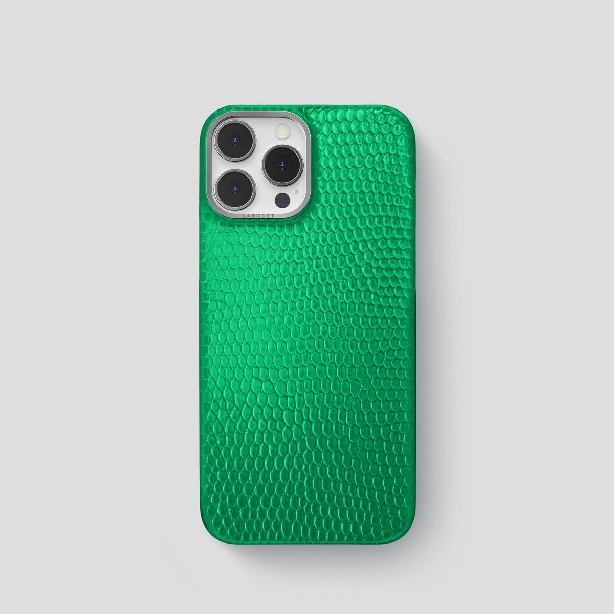 Apple-Green iPhone 15 Pro Classic Case with Steel Metal -1 | Apple-Green-Steel