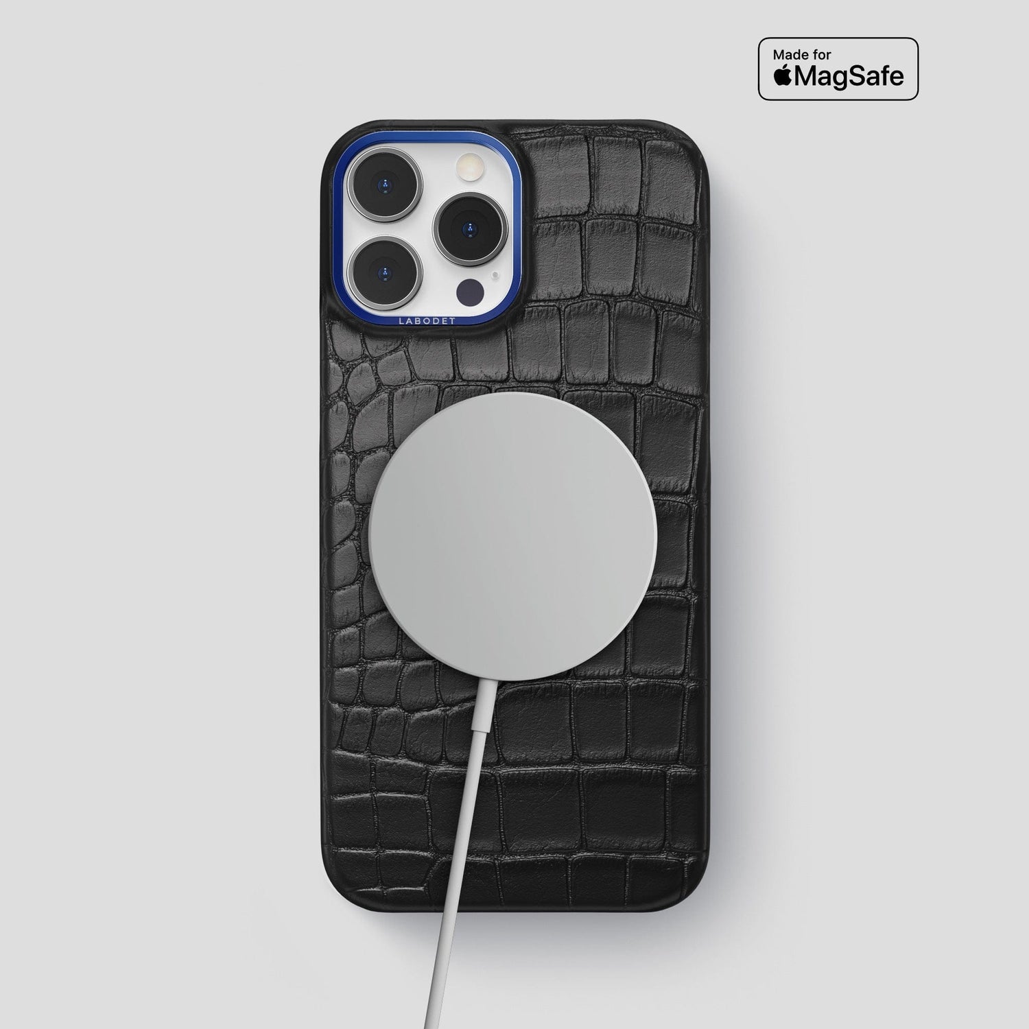 Black iPhone 15 Pro Max Classic Case Alligator with Blue Metal -5 | Black-Blue
