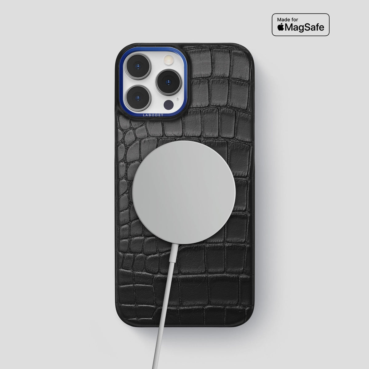 Black iPhone 15 Pro Max Classic Case Alligator with Blue Metal -5 | Black-Blue