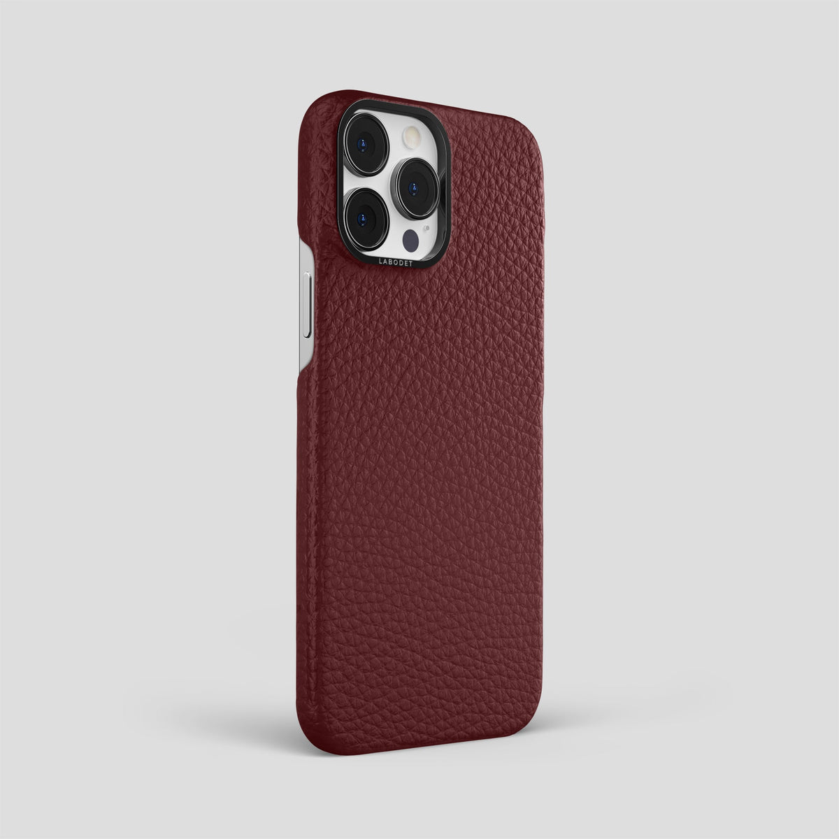 Bordeaux iPhone 15 Pro Max Classic Case Calf with Black Metal -2 | Bordeaux-Black