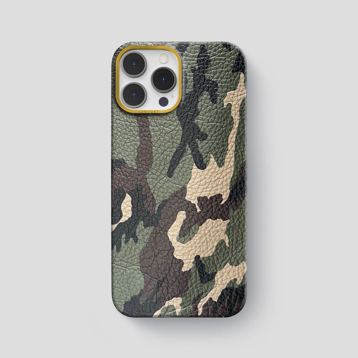 Camouflage iPhone 15 Pro Max Classic Case Calf with Gold Metal -1 | Camouflage-Gold