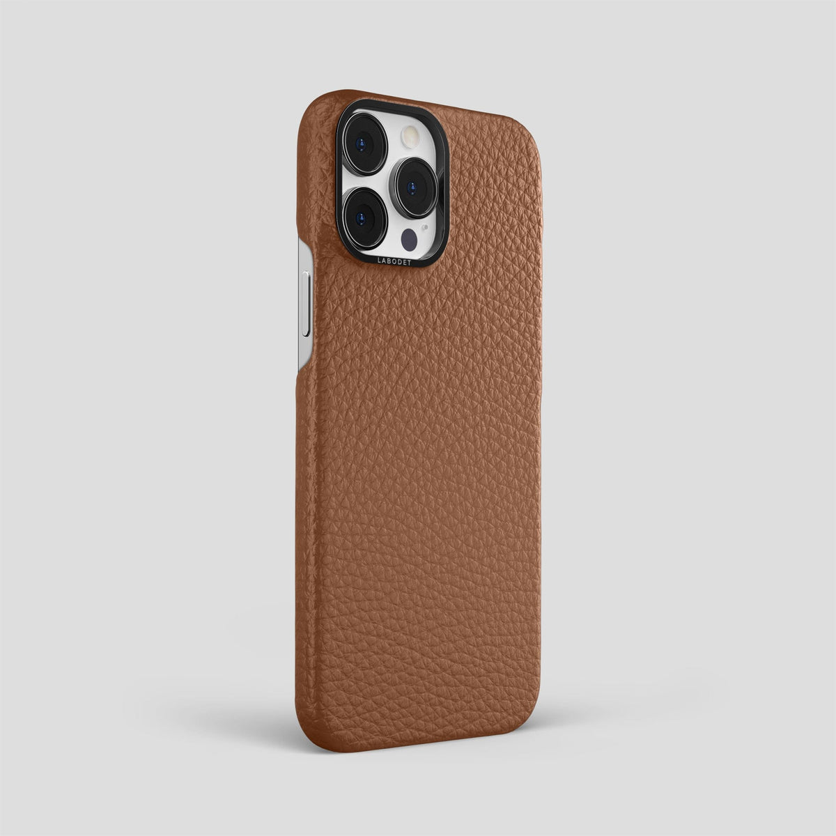 Caramel iPhone 15 Pro Max Classic Case Calf with Black Metal -2 | Caramel-Black