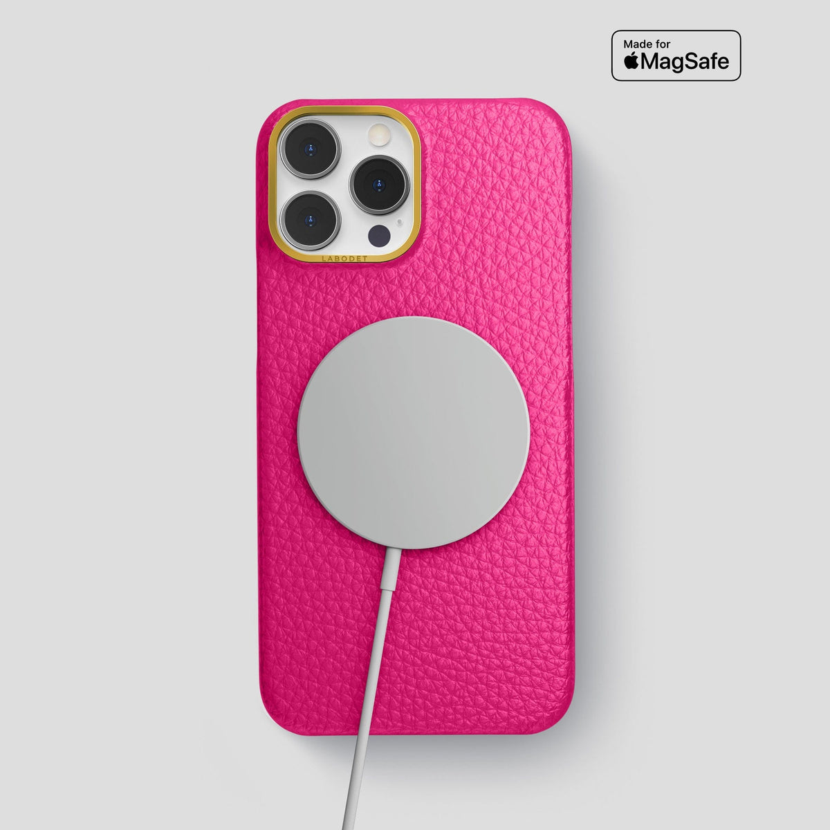 Magenta iPhone 15 Pro Max Classic Case Calf with Gold Metal -5 | Magenta-Gold