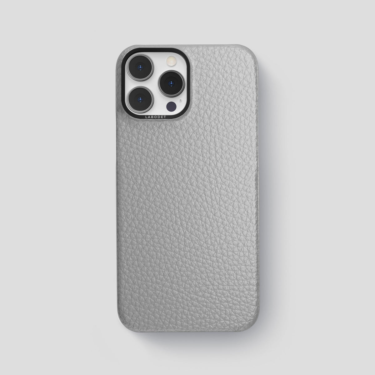 Nuage iPhone 15 Pro Max Classic Case Calf with Black Metal -1 | Nuage-Black