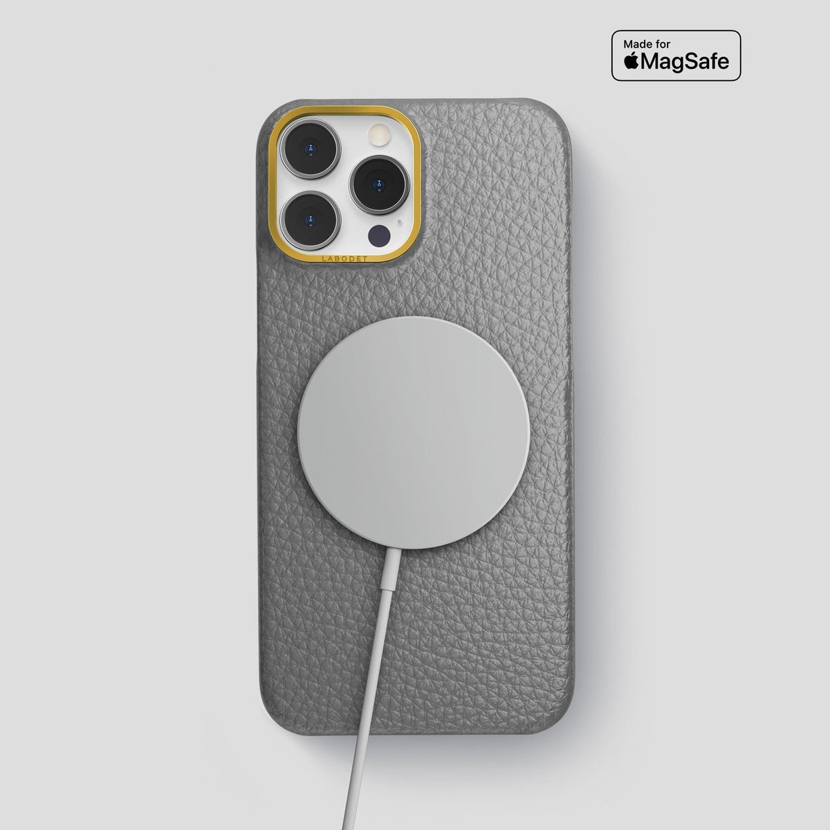 Souris iPhone 15 Pro Max Classic Case Calf with Gold Metal -5 | Souris-Gold