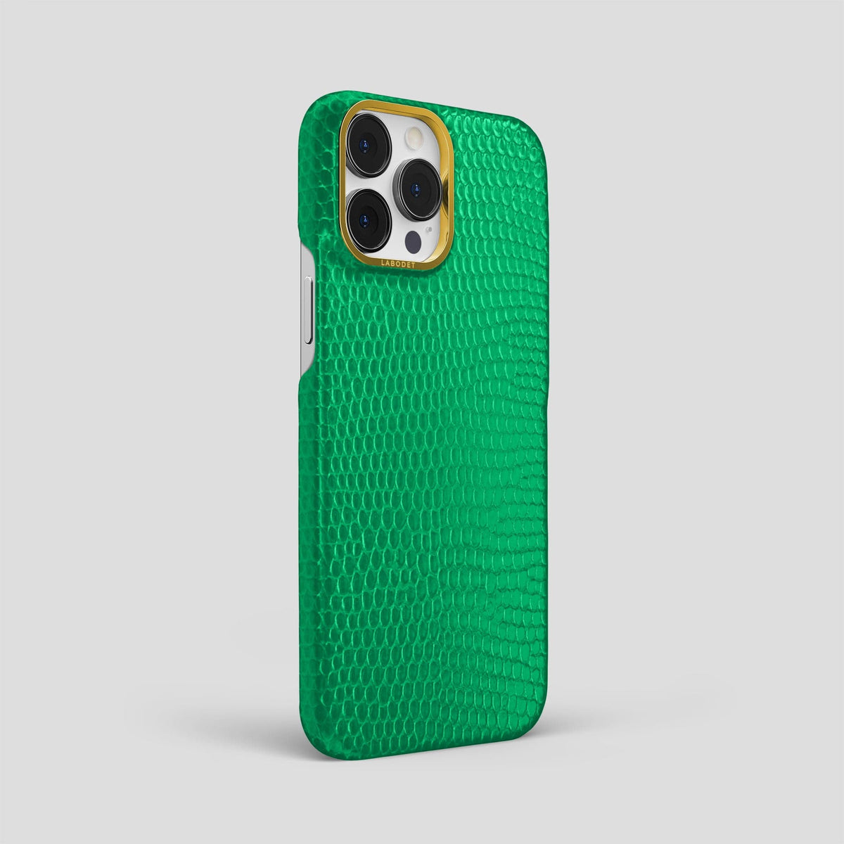 Apple-Green iPhone 15 Pro Max Classic Case with Gold Metal -2 | Apple-Green-Gold