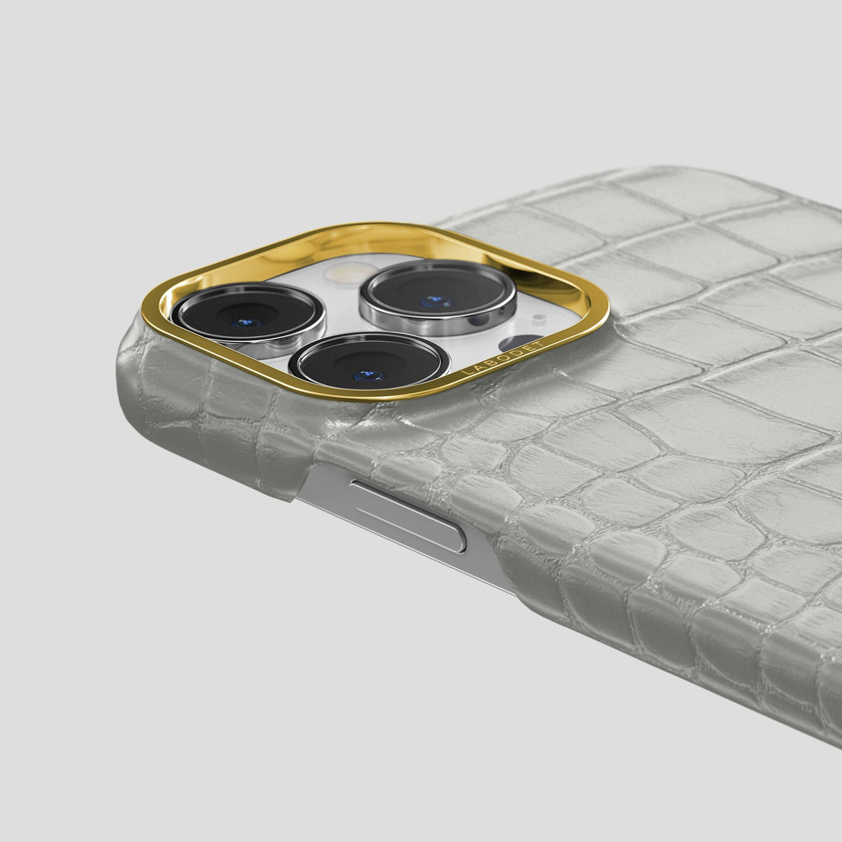 Pearlized-White iPhone 15 Pro Max Classic Case Alligator with Gold Metal -6 | Pearlized-White-Gold