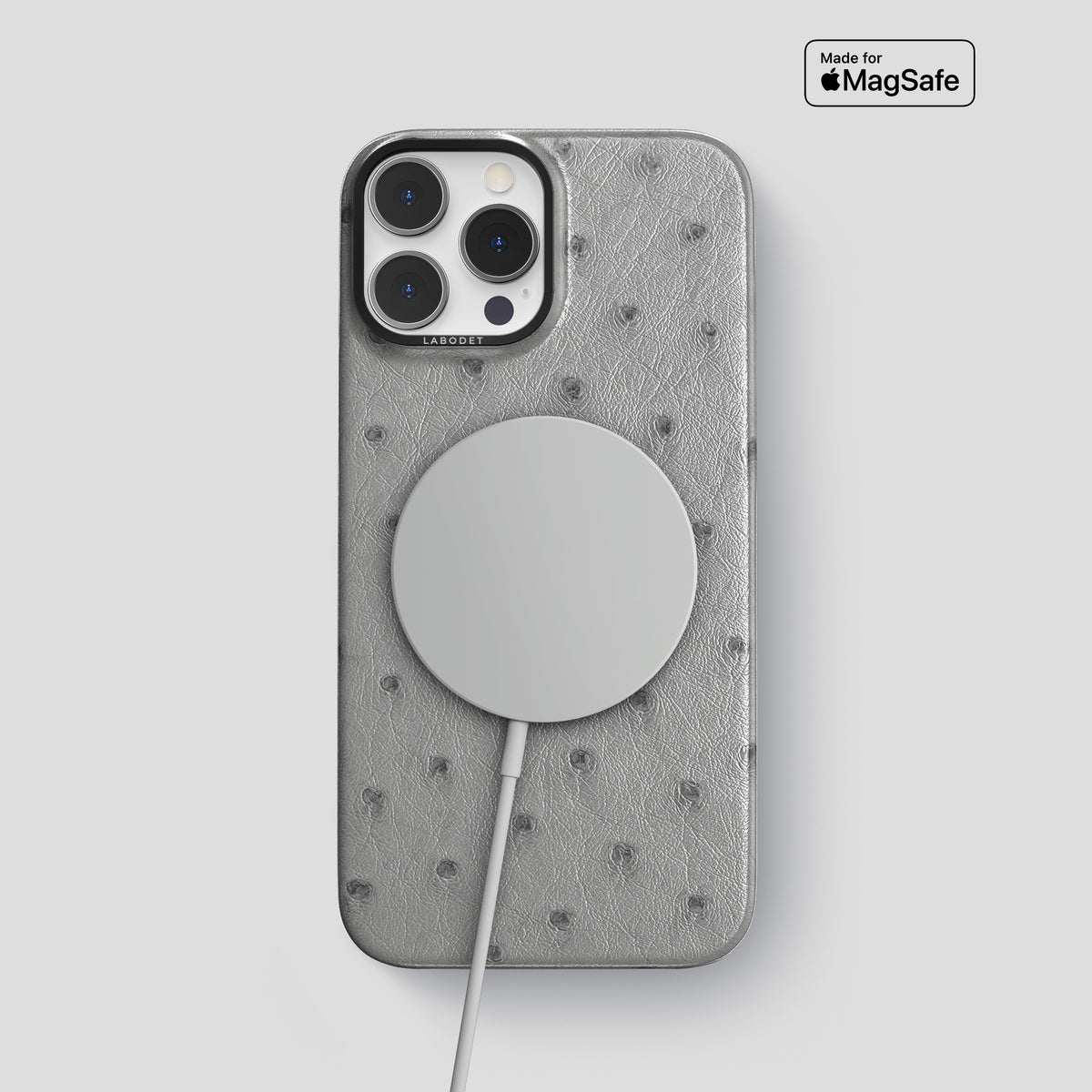 Silver iPhone 15 Pro Max Classic Case Ostrich with Black Metal -4 | Silver-Black