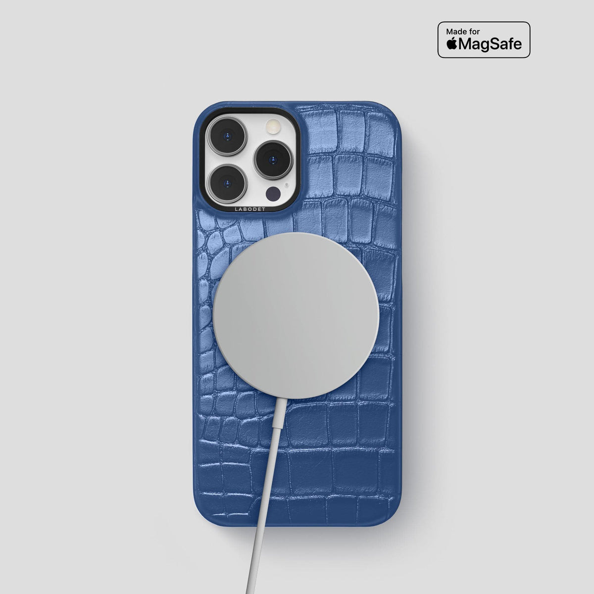 Pearlized-Blue iPhone 15 Pro Classic Case Alligator with Black Metal -5 | Pearlized-Blue-Black