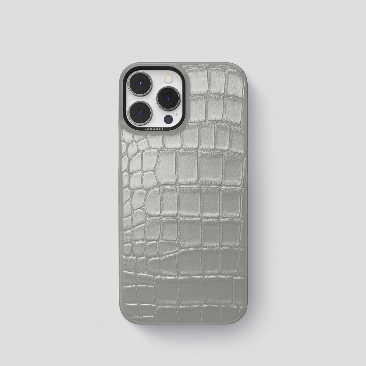 Pearlized-White iPhone 15 Pro Classic Case Alligator with Black Metal -1 | Pearlized-White-Black