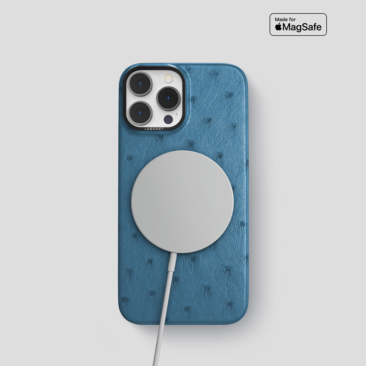 Blue-Jeans iPhone 15 Pro Classic Case Ostrich with Black Metal -4 | Blue-Jeans-Black