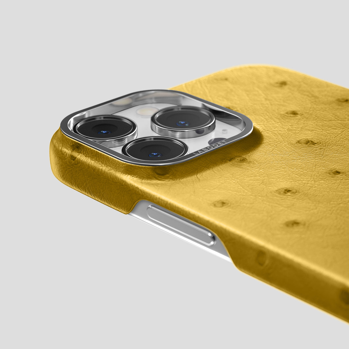 Gold iPhone 15 Pro Classic Case Ostrich with Steel Metal -5 | Gold-Steel