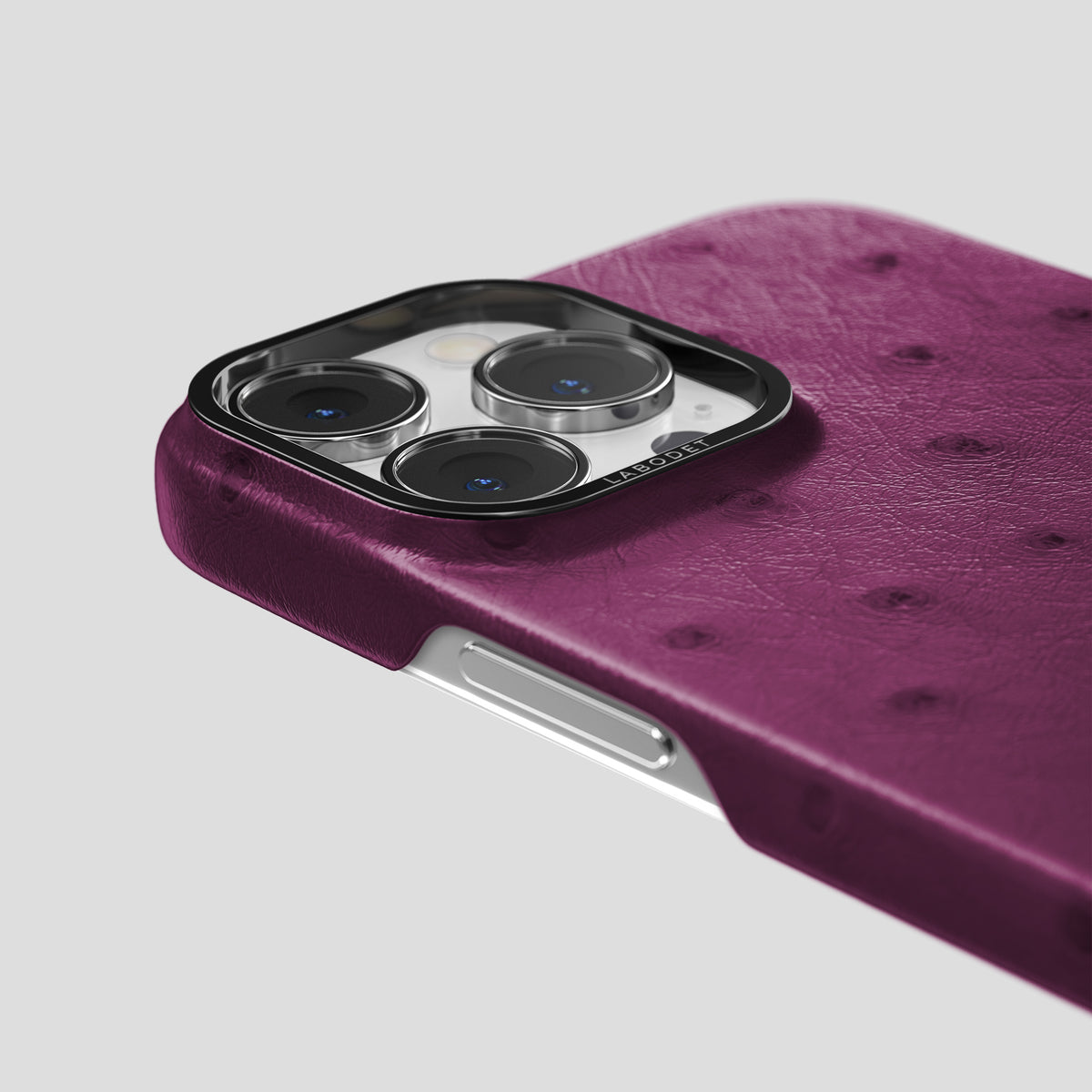 Purple iPhone 15 Pro Classic Case Ostrich with Black Metal -5 | Purple-Black