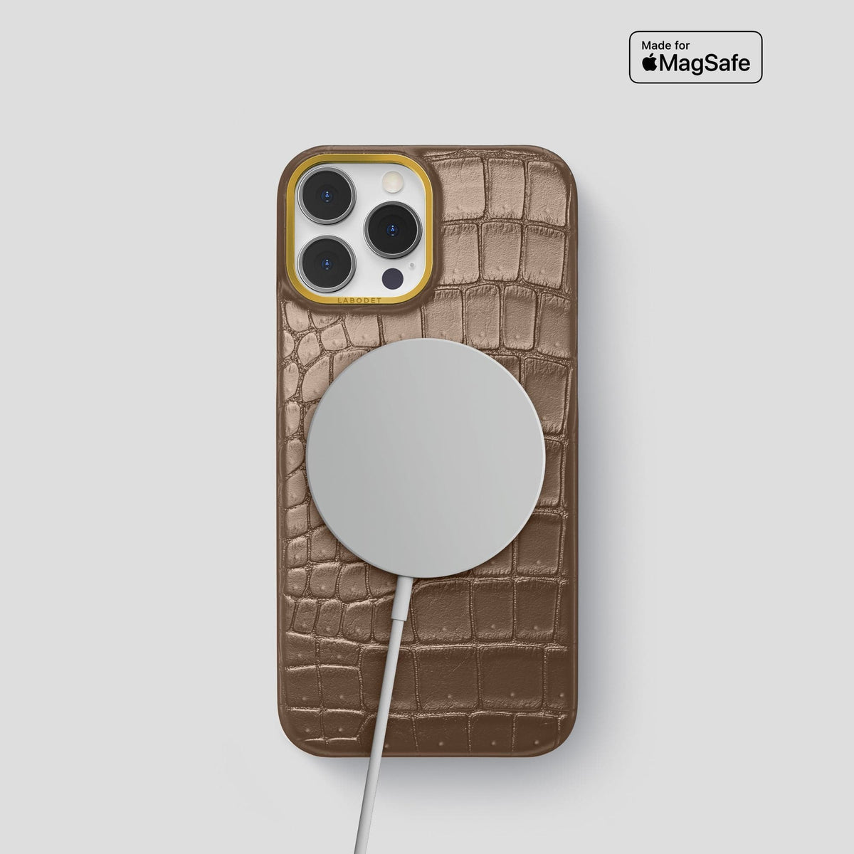 Fur-Brown iPhone 15 Pro Classic Case Porosus Crocodile with Gold Metal -5 | Fur-Brown-Gold