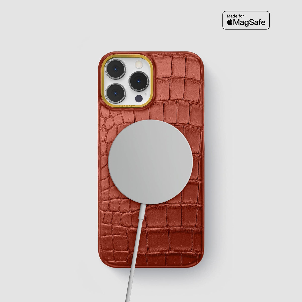 Mahogany-Brown iPhone 15 Pro Classic Case Porosus Crocodile with Gold Metal -5 | Mahogany-Brown-Gold