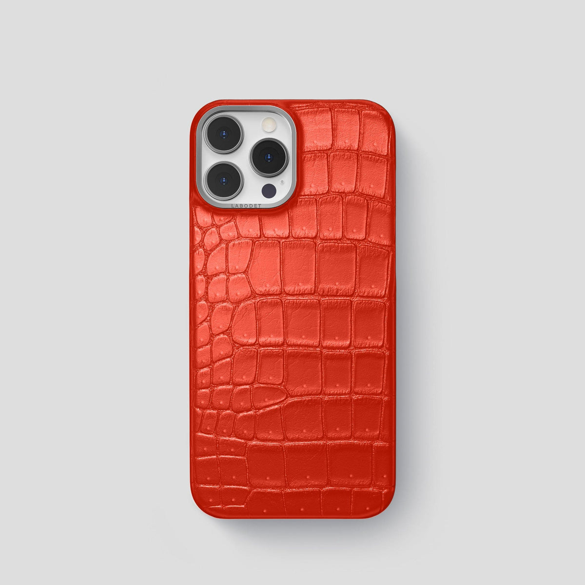 Rust iPhone 15 Pro Classic Case Porosus Crocodile with Steel Metal -1 | Rust-Steel