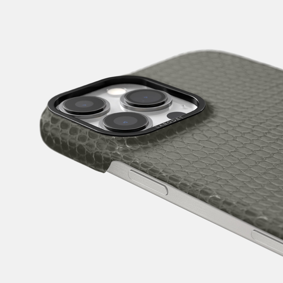 Grey iPhone 16 Pro Classic Case Lizard with Black Metal -6 | Grey-Black