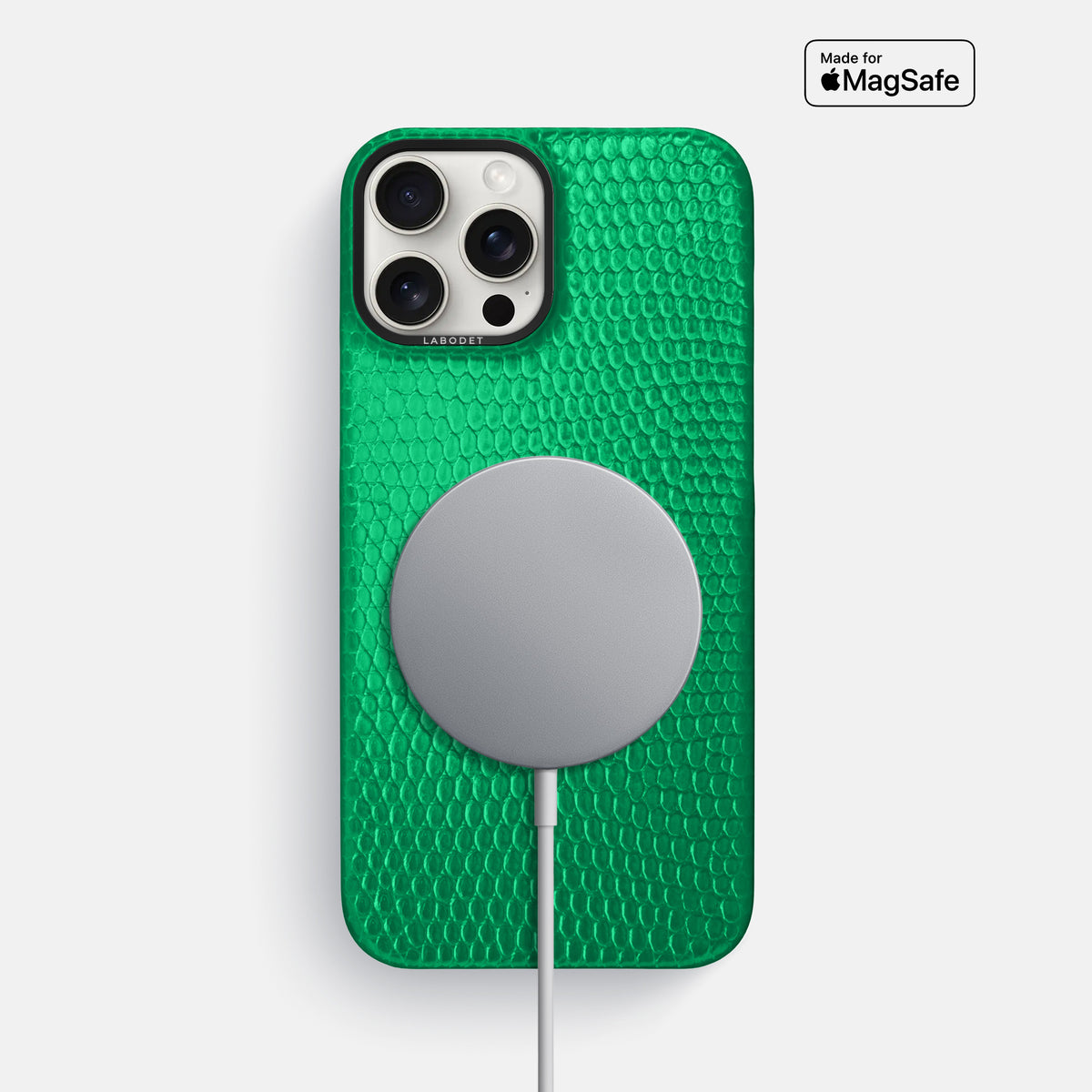Apple-Green iPhone 16 Pro Max Classic Case Lizard with Black Metal -5 | Apple-Green-Black