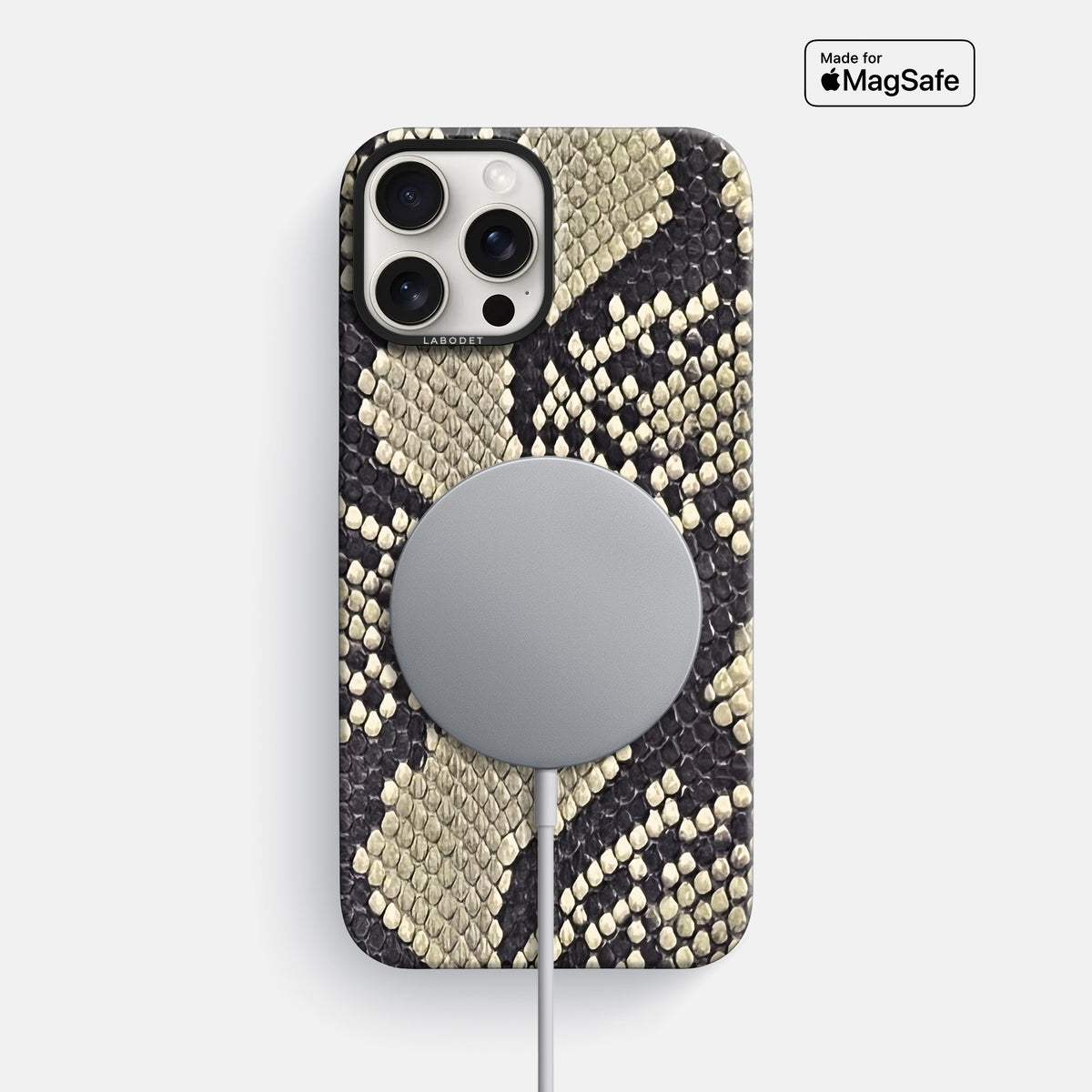 Savannah iPhone 16 Pro Max Classic Case In Python with Black Metal -5 | Savannah-Black