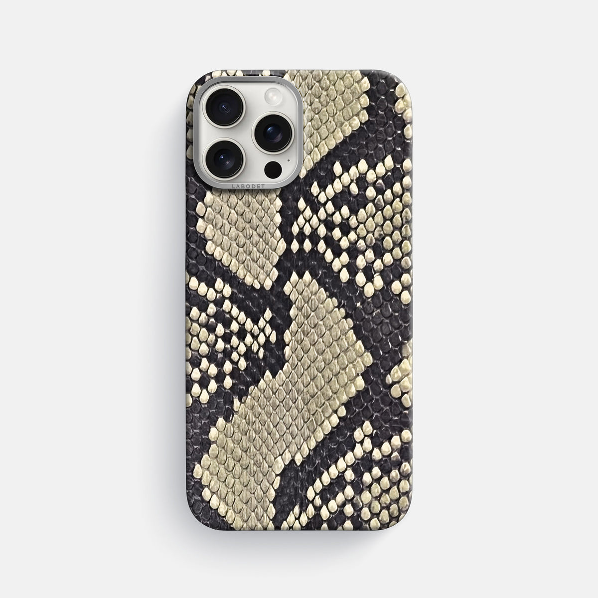 Savannah iPhone 16 Pro Max Classic Case In Python with Steel Metal -1 | Savannah-Steel