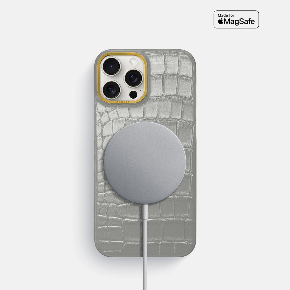 Pearlized-White iPhone 16 Pro Classic Case Alligator with Gold Metal -5 | Pearlized-White-Gold
