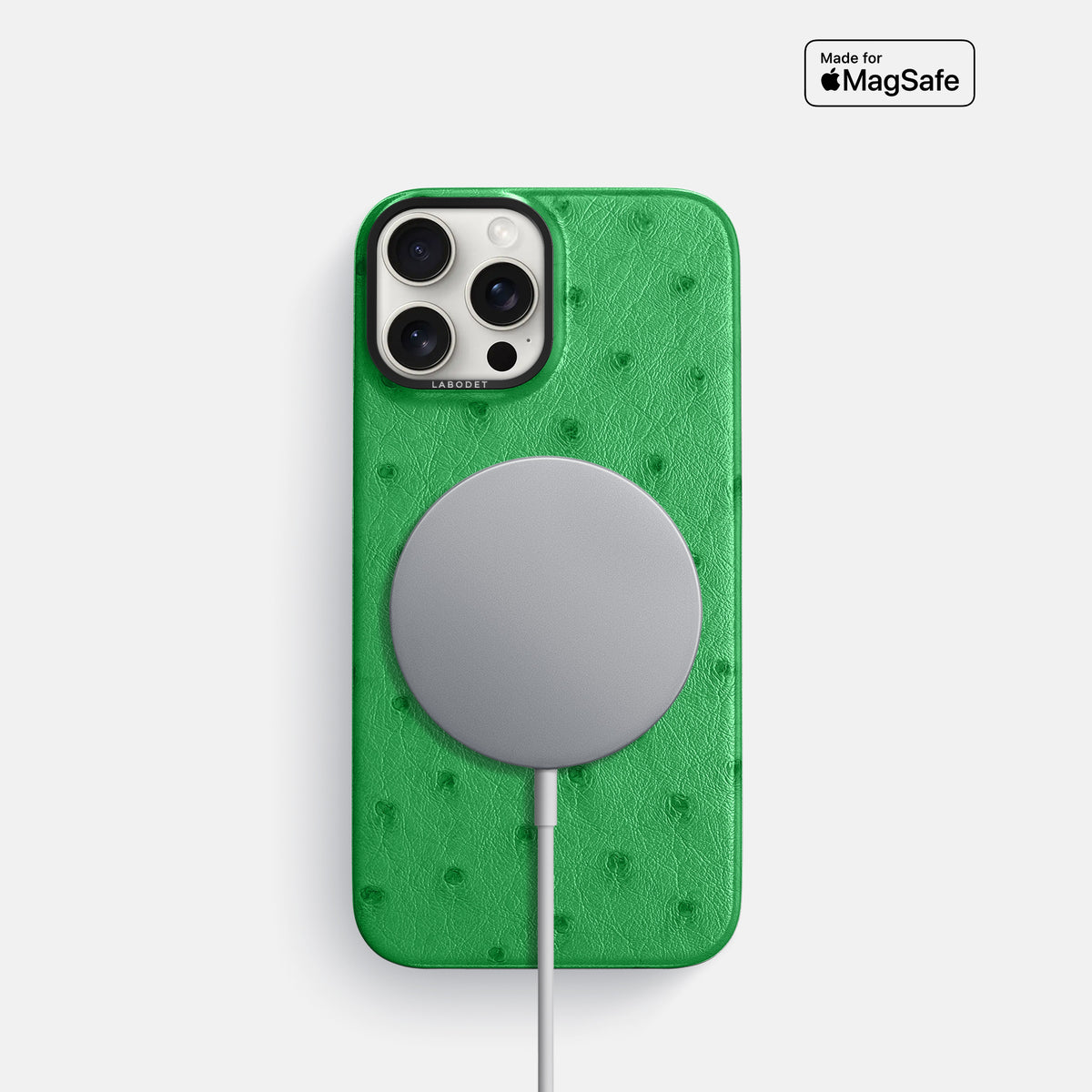 Kentucky Green iPhone 16 Pro Classic Case Ostrich with Black Metal -5 | Kentucky-Green-Black