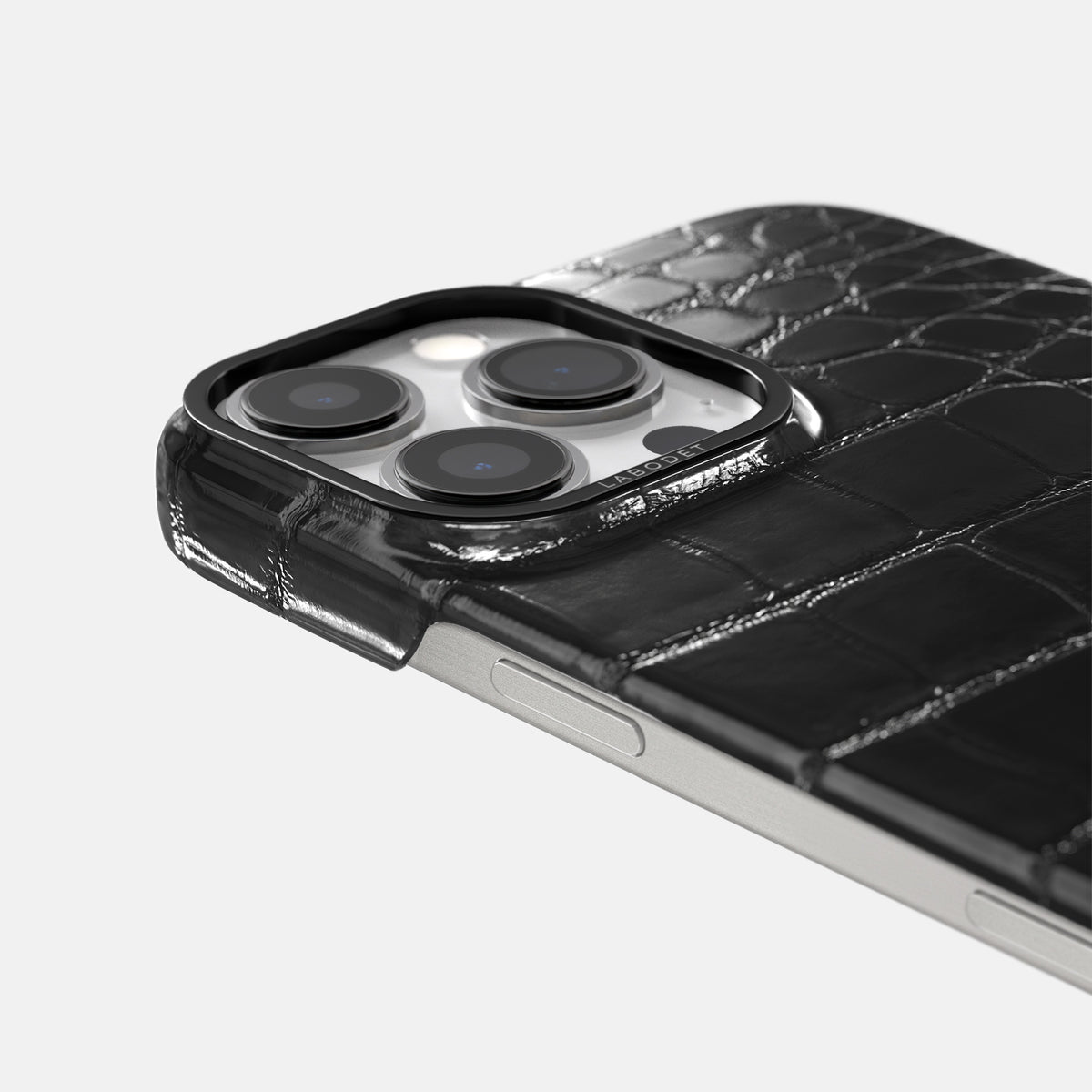 Havana-Black iPhone 16 Pro Classic Case Patina Alligator with Black Metal -6 | Havana-Black-Black