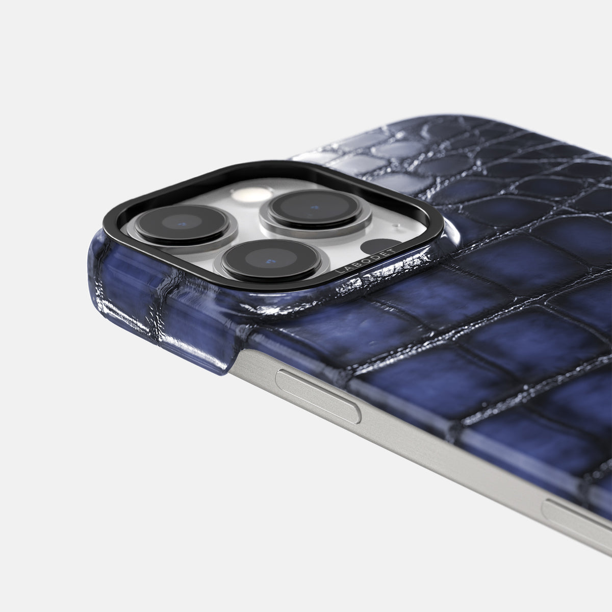 Havana-Blue iPhone 16 Pro Classic Case Patina Alligator with Black Metal -6 | Havana-Blue-Black
