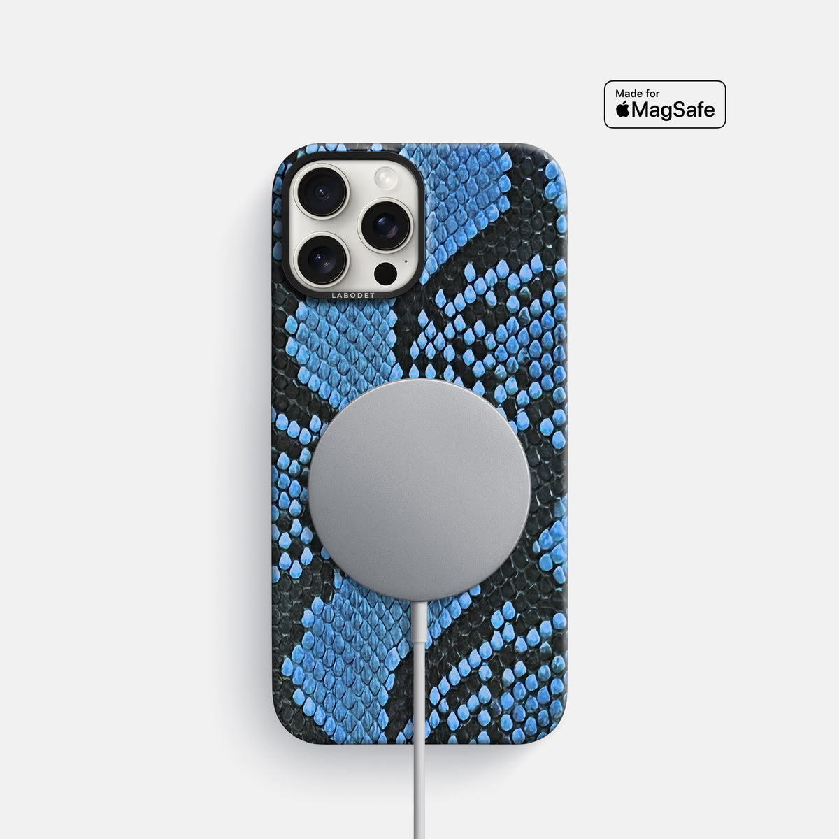 Blue-Jeans iPhone 16 Pro Classic Case In Python with Black Metal -5 | Blue-Jeans-Black