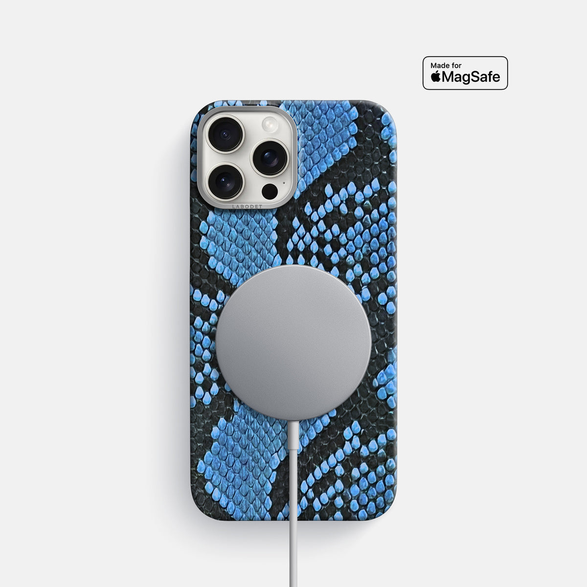 Blue-Jeans iPhone 16 Pro Classic Case In Python with Steel Metal -5 | Blue-Jeans-Steel